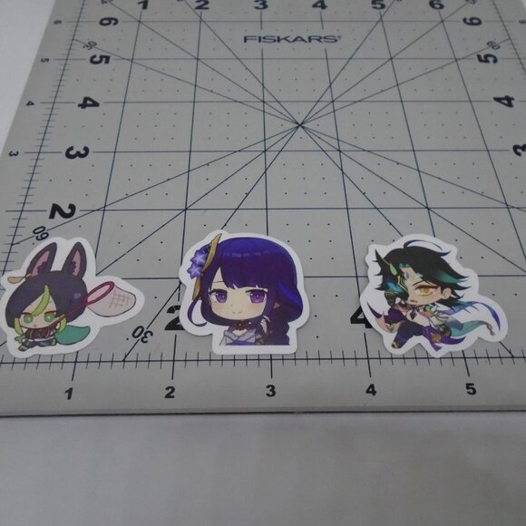 NEW Genshin Impact Exquisite Box New Acrylic Stand Badge Key Chain 60 Stickers - Picture 11 of 11